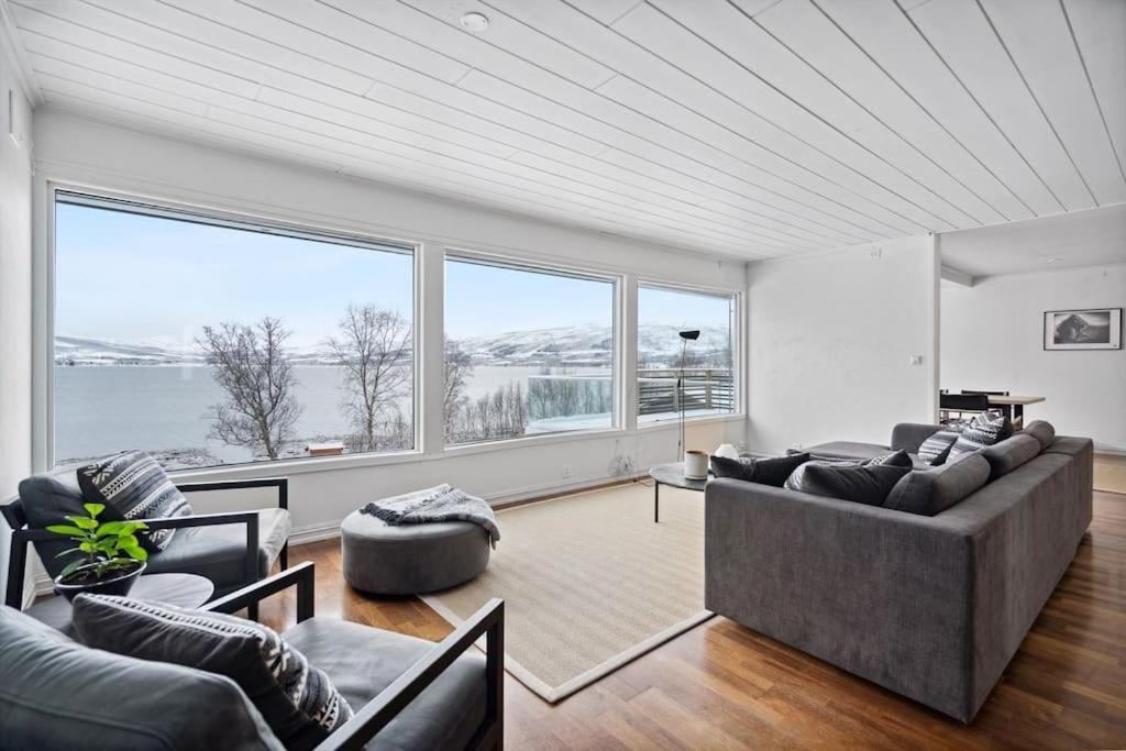 Hus Med Egen Strandlinje Tromsø Dış mekan fotoğraf