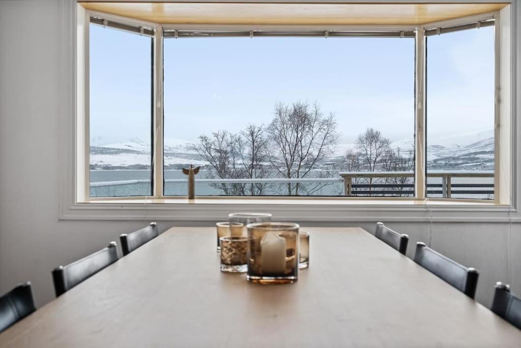 Hus Med Egen Strandlinje Tromsø Dış mekan fotoğraf