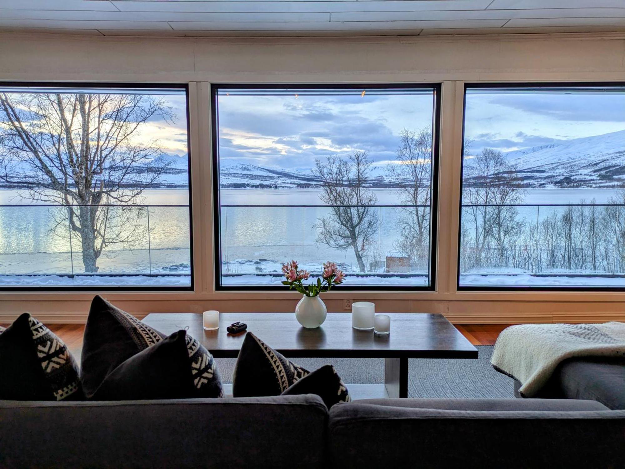 Hus Med Egen Strandlinje Tromsø Dış mekan fotoğraf